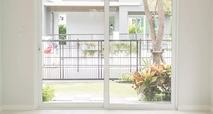 Balcony Screen Door Repair in Cape Coral, FL
