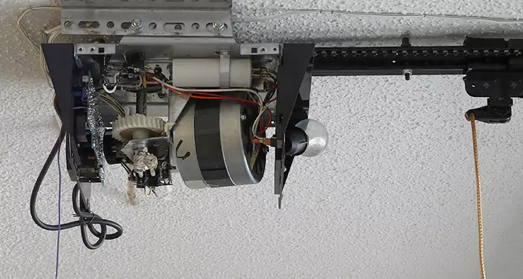 Emergency Garage Door Opener Repair in Cape Coral, FL