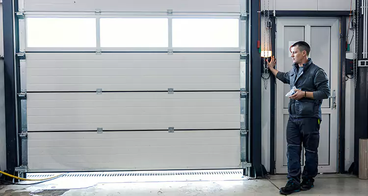Modern Overhead Door Repair in Cape Coral, FL