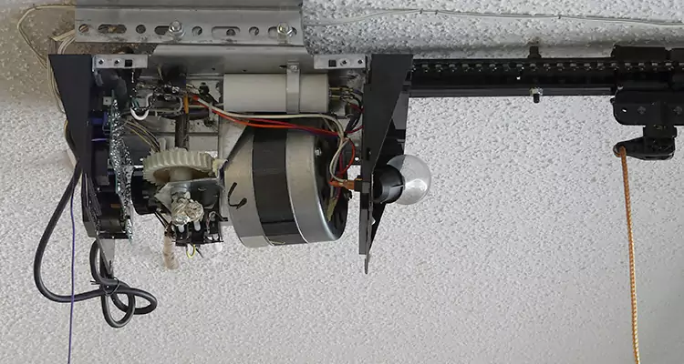 Garage Door Motor Replacement in Cape Coral, FL