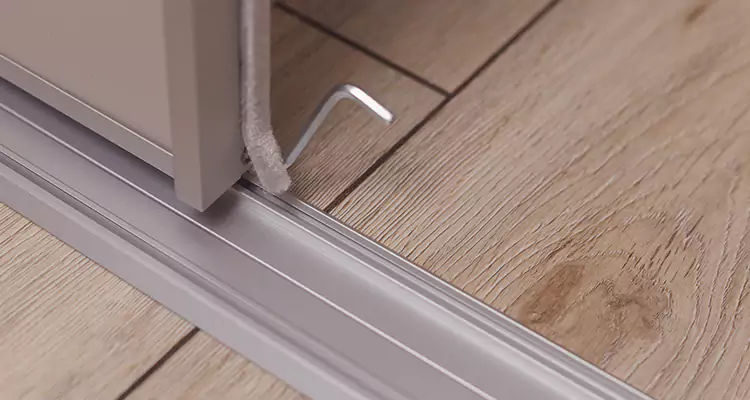 Squeaky Sliding Door Repair in Cape Coral, FL