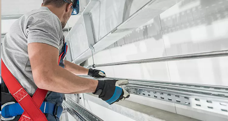 Glass Balcony Railing Replacement in Cape Coral, FL